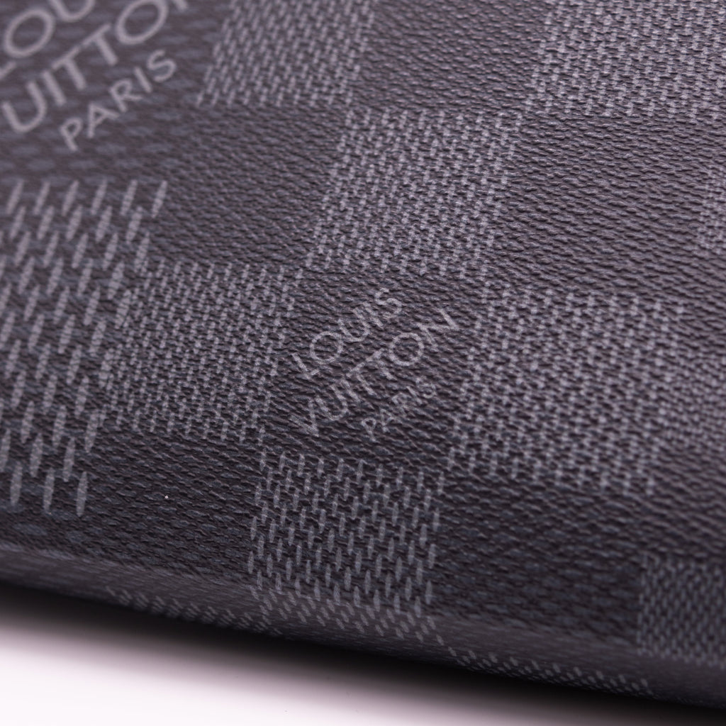 Louis Vuitton Pochette Damier Noir