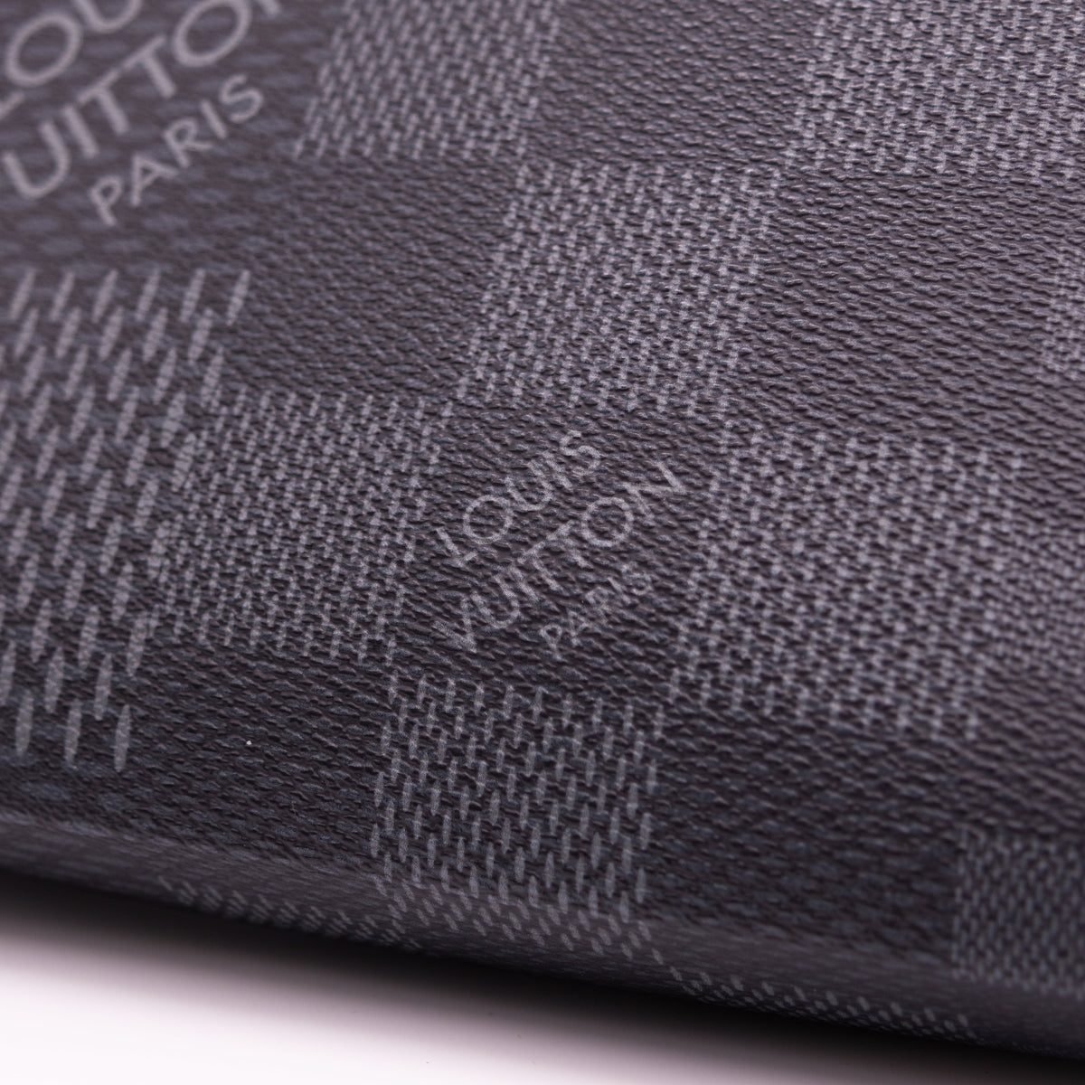 Louis Vuitton Pochette Damier Noir