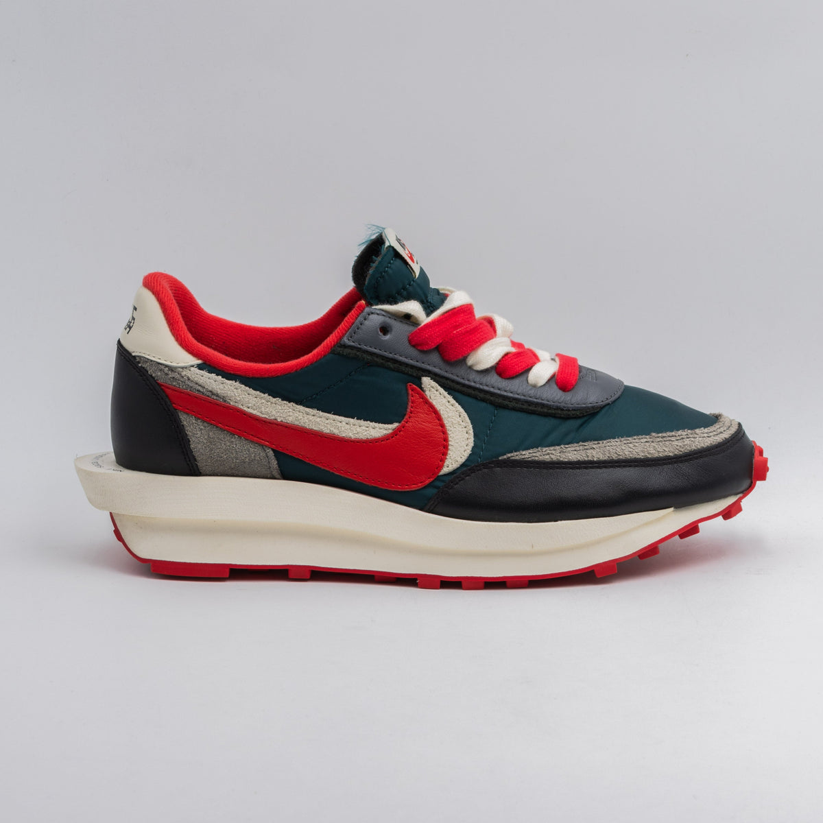 Nike LD Waffle sacai Undercover Midnight Spruce University Red