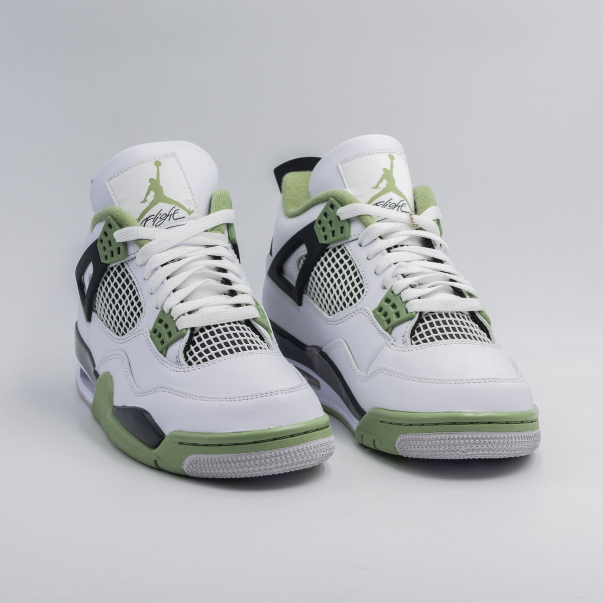 Air Jordan 4 Retro Seafoam