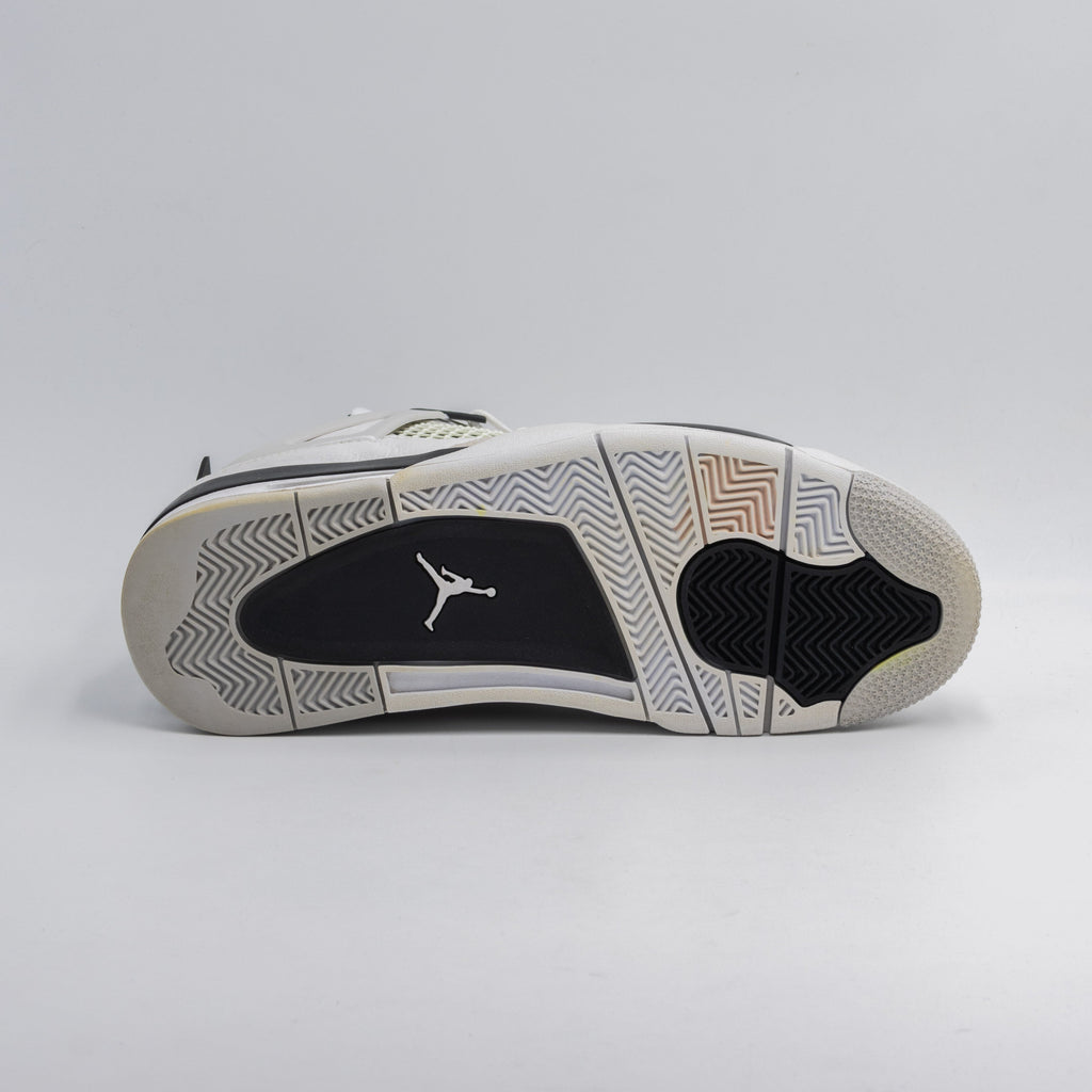 Air Jordan 4 Retro Military Black