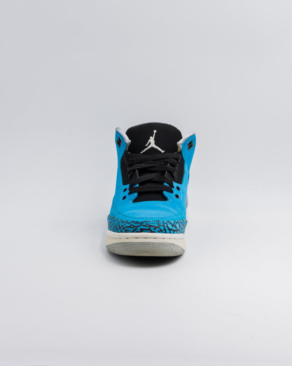Air Jordan 3 Retro Powder Blue