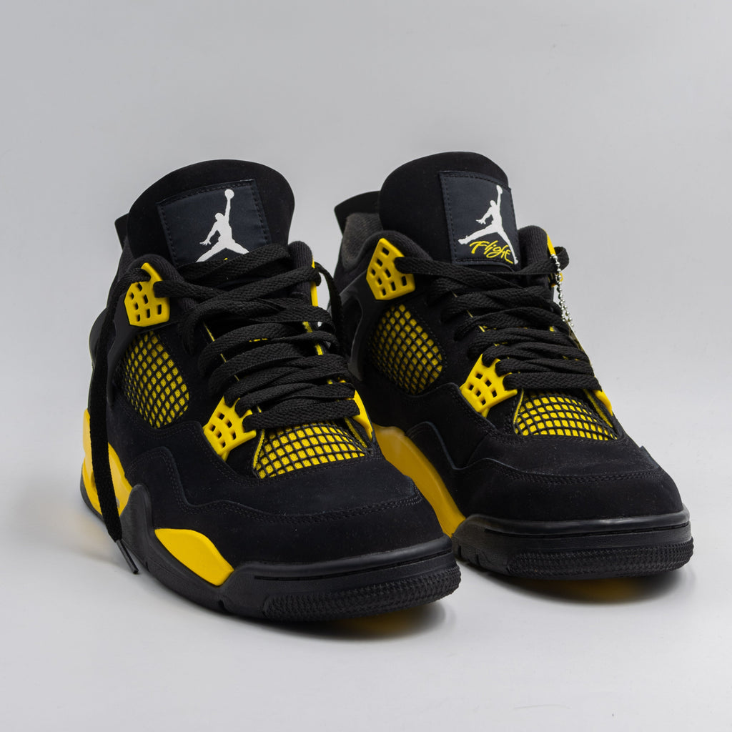 Air Jordan 4 Retro Thunder