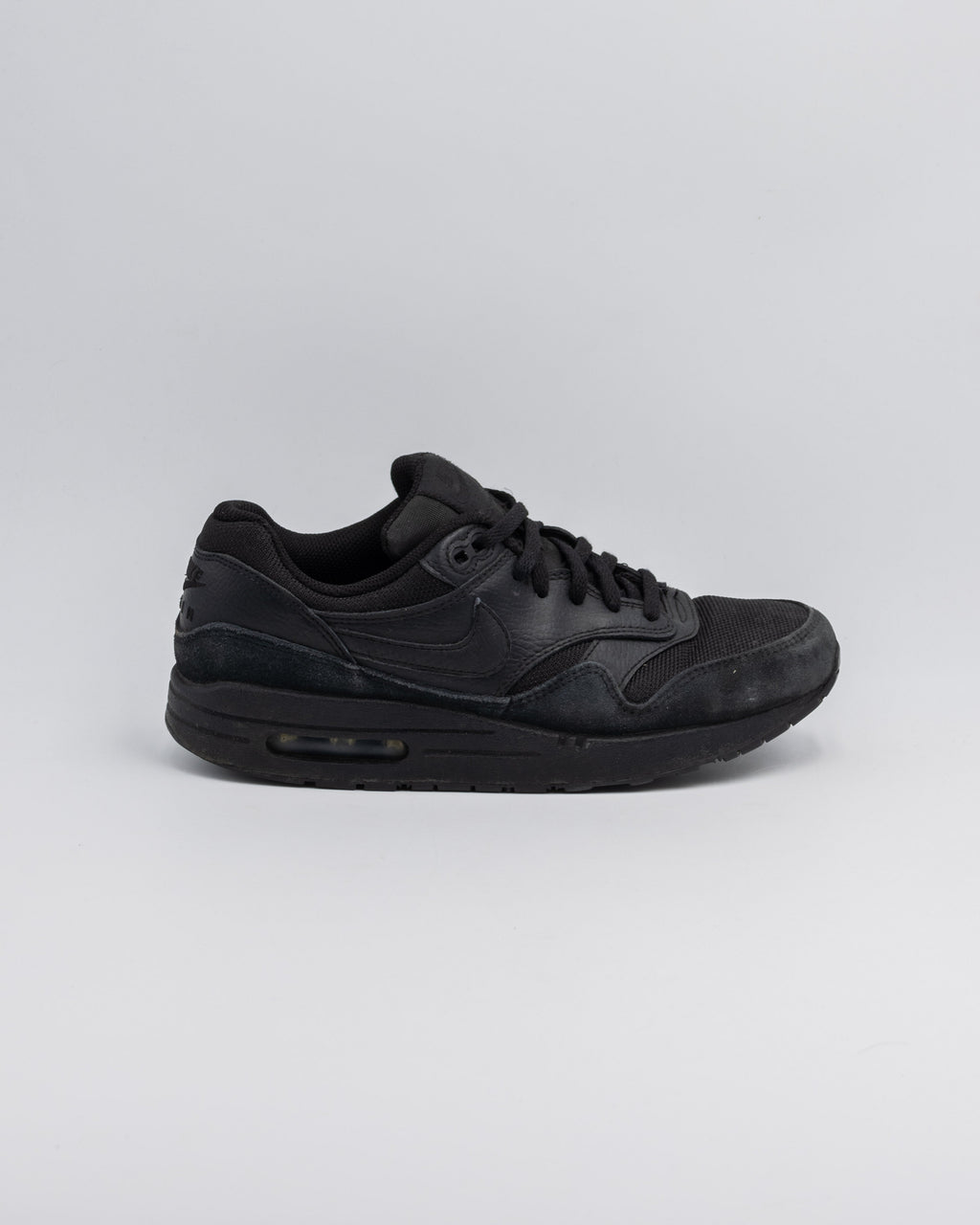 Air Max 1 "Triple Black"