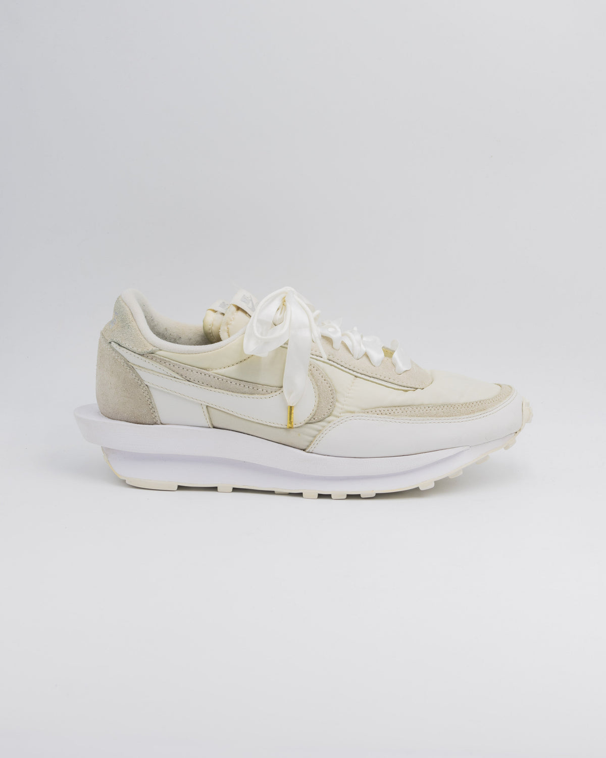 Nike LD Waffle sacai White Nylon