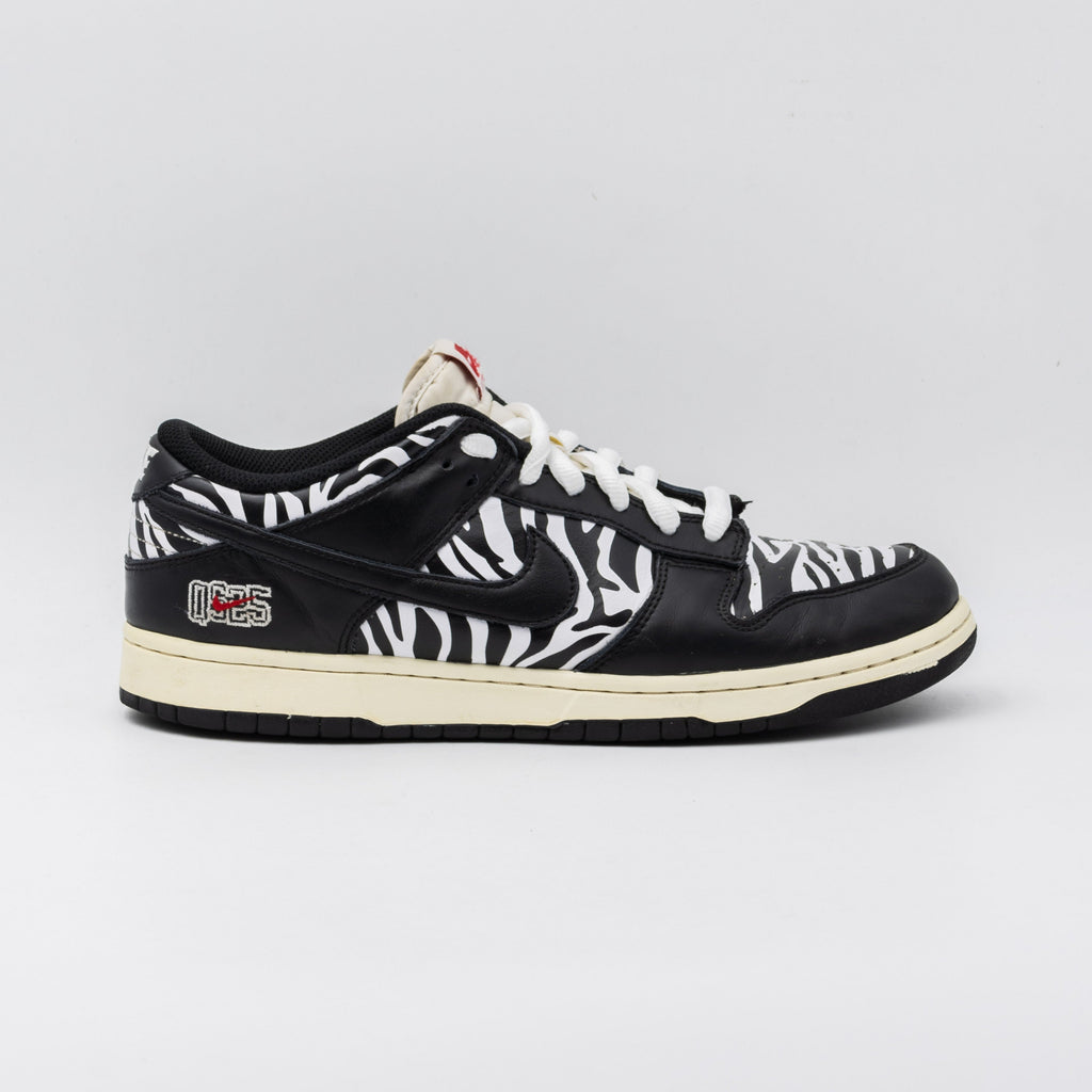Nike Dunk SB Low OG QS Quartersnacks Zebra