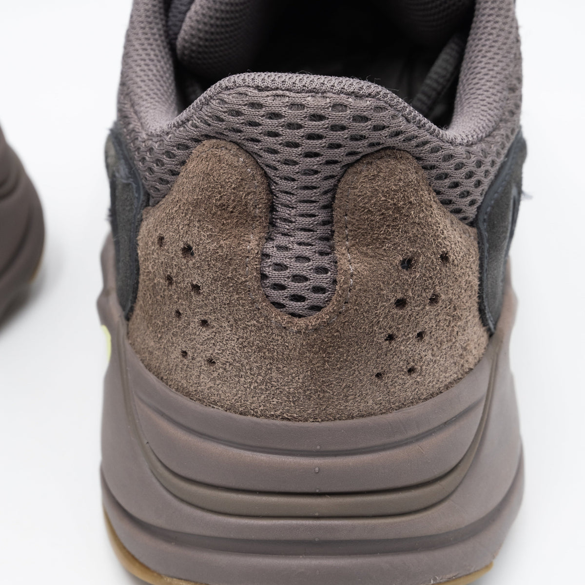 Adidas Yeezy Boost 700 Mauve