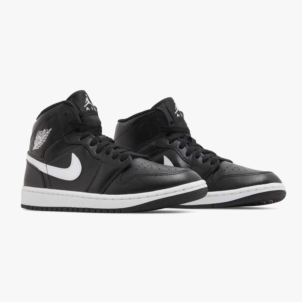 Air Jordan 1 Mid Black White