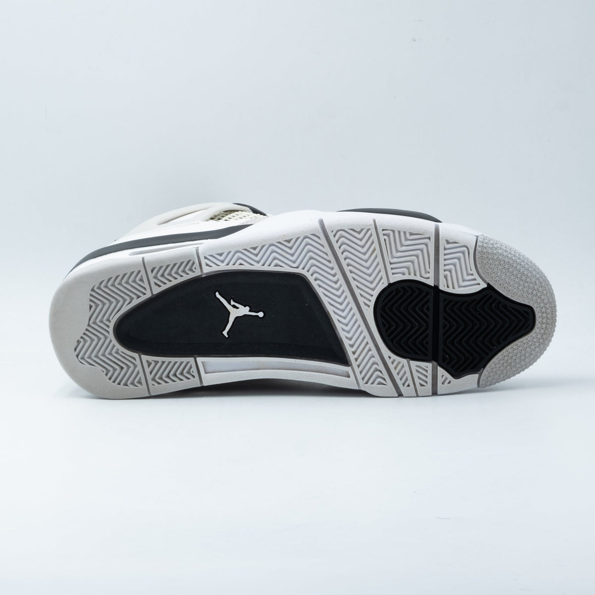 Air Jordan 4 Retro Military Black