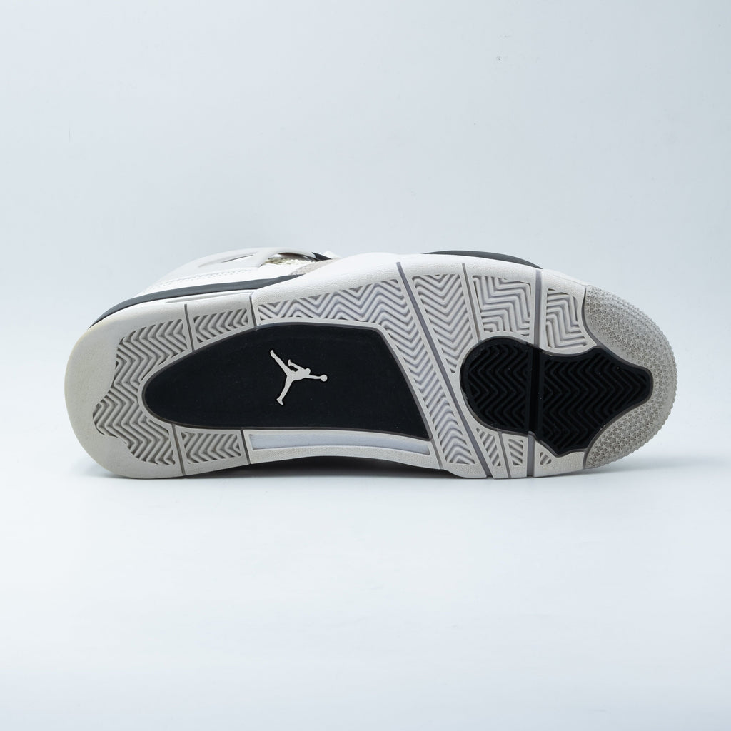 Air Jordan 4 Retro Military Black