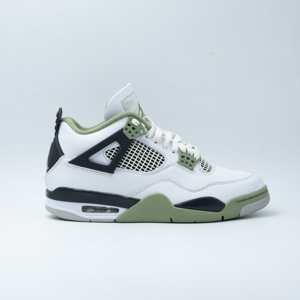 Air Jordan 4 Retro Seafoam