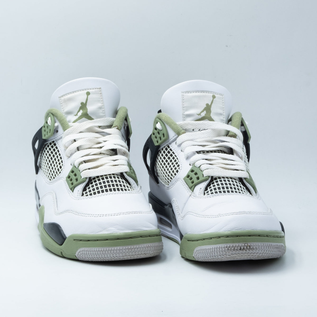 Air Jordan 4 Retro Seafoam