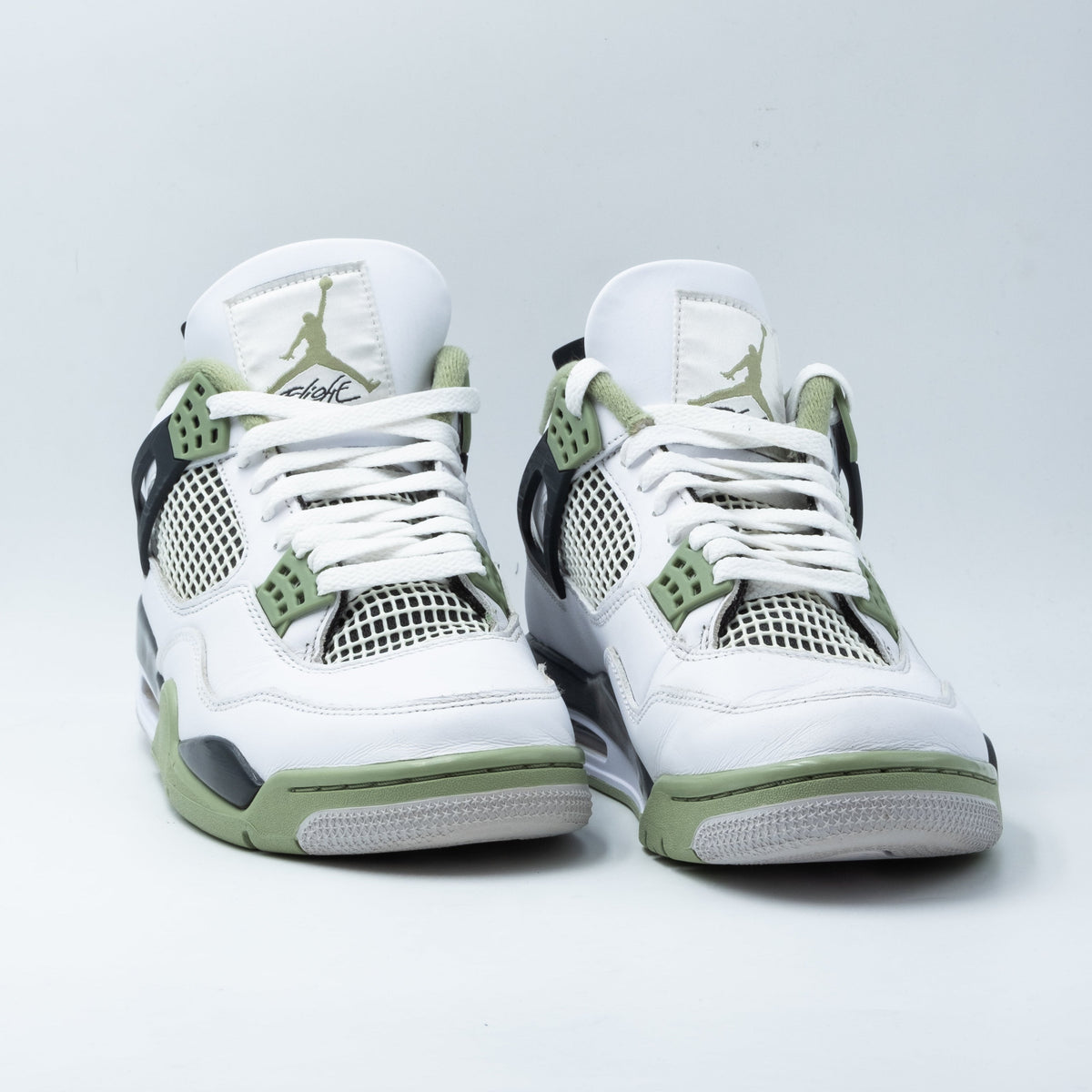 Air Jordan 4 Retro Seafoam
