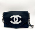 Chanel Sac a main Logo Noir