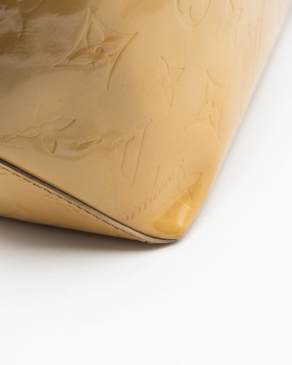 Louis Vuitton Sac à main Vernis Reade Creme PM