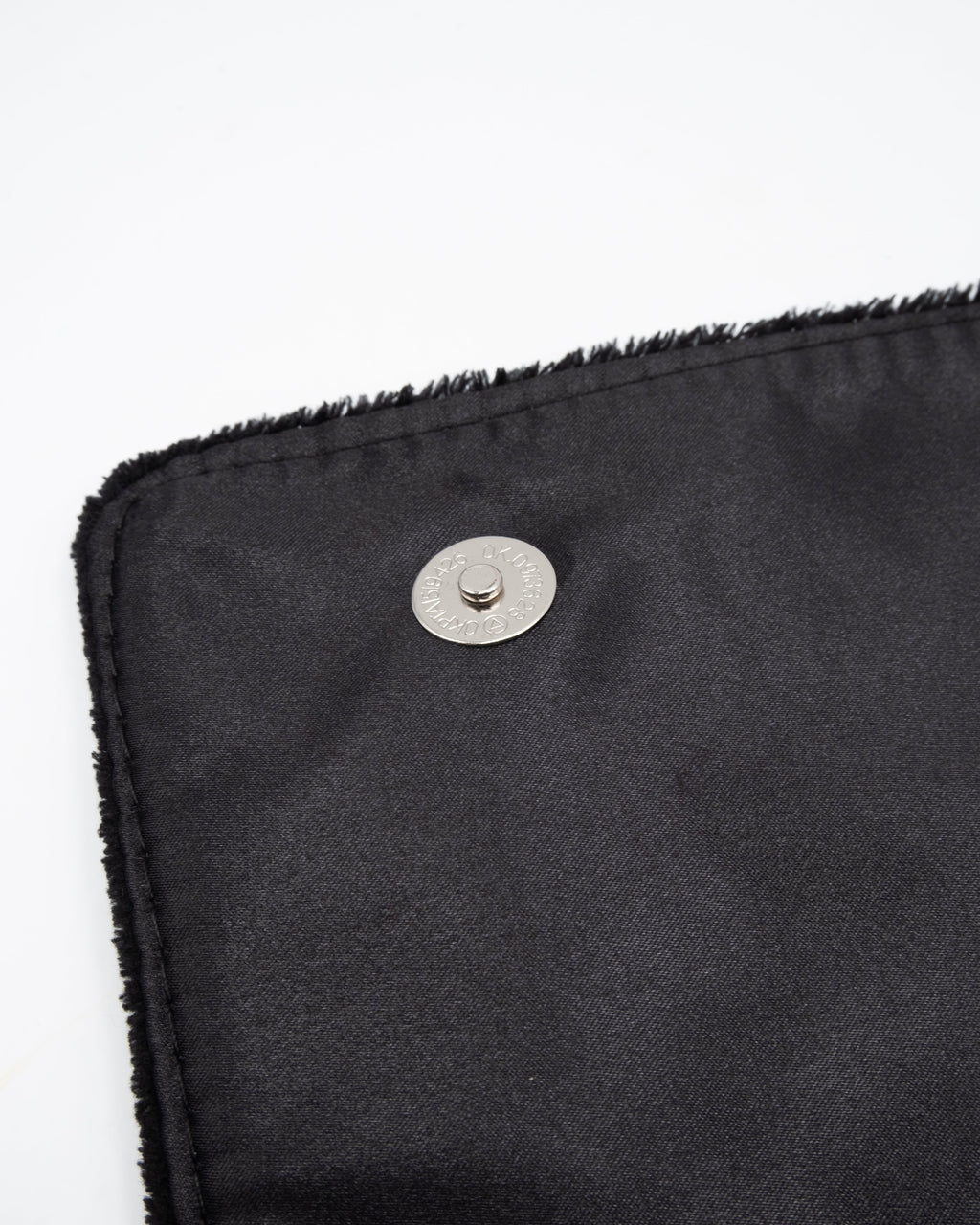 Chanel Sac à Main Plush Precision Messenger Noir