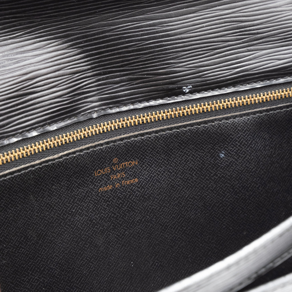 Louis Vuitton Sac Sellier Pochette avec Dragonne Cuir Epi Noir