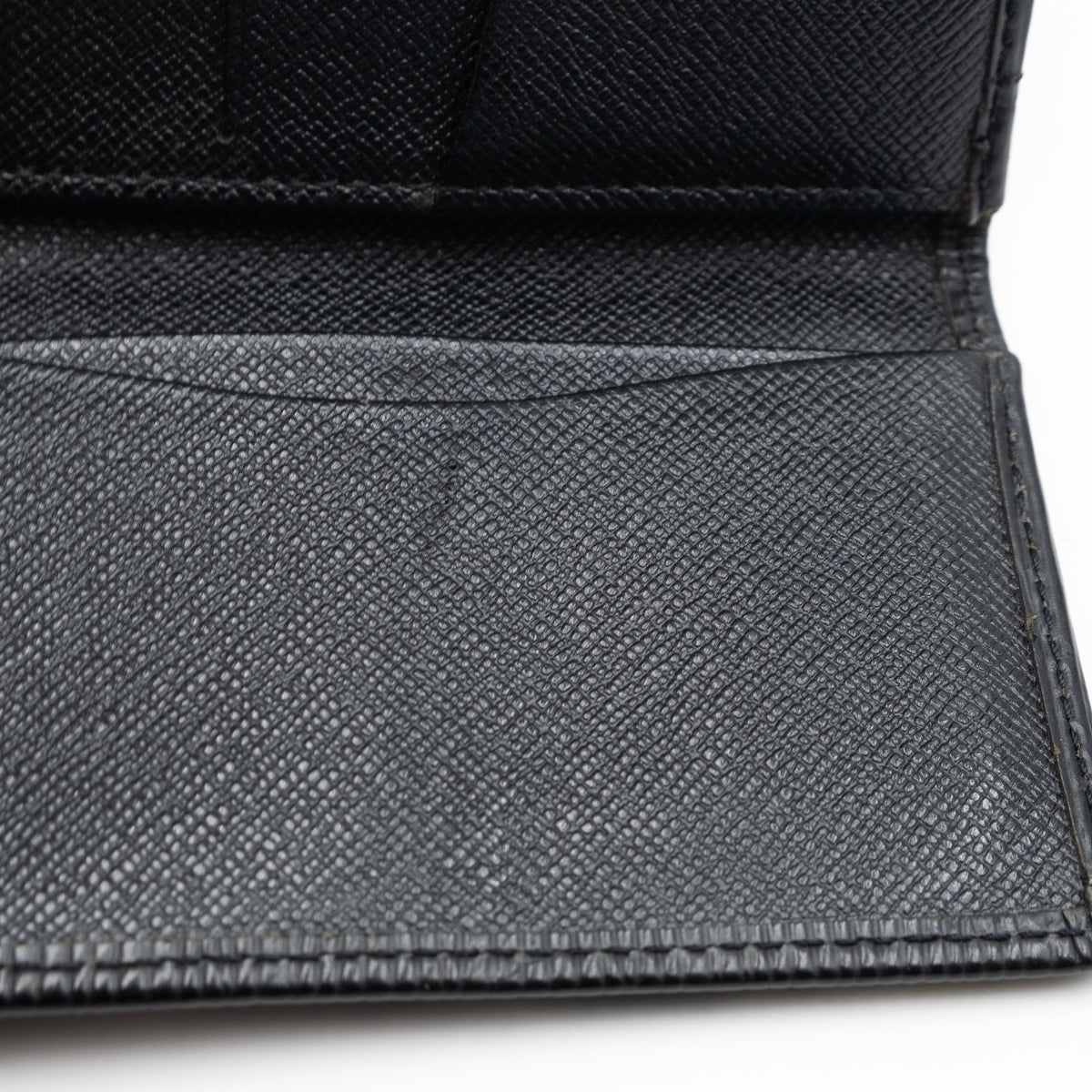 Louis Vuitton Porte Cartes Epi Noir