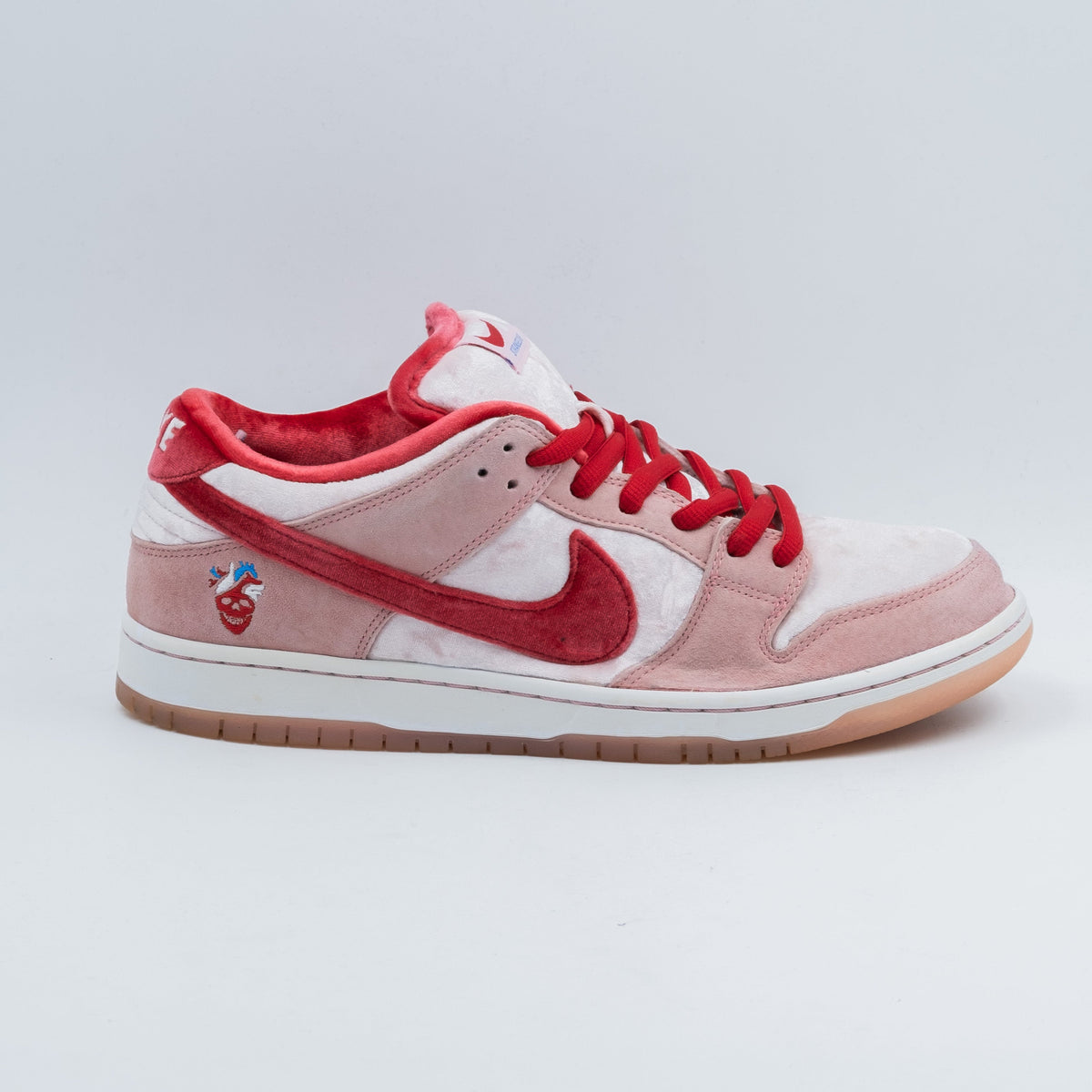 Nike Dunk SB Low StrangeLove Skateboards
