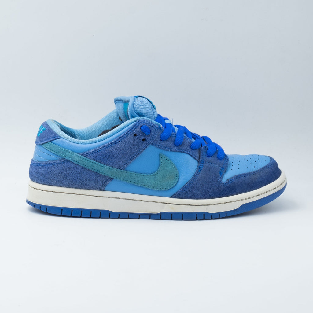 Nike Dunk SB Low Blue Raspberry