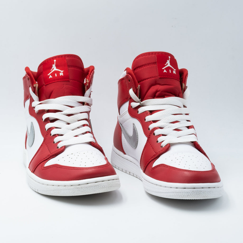 Air Jordan 1 Retro High 1 Retro Silver Medal