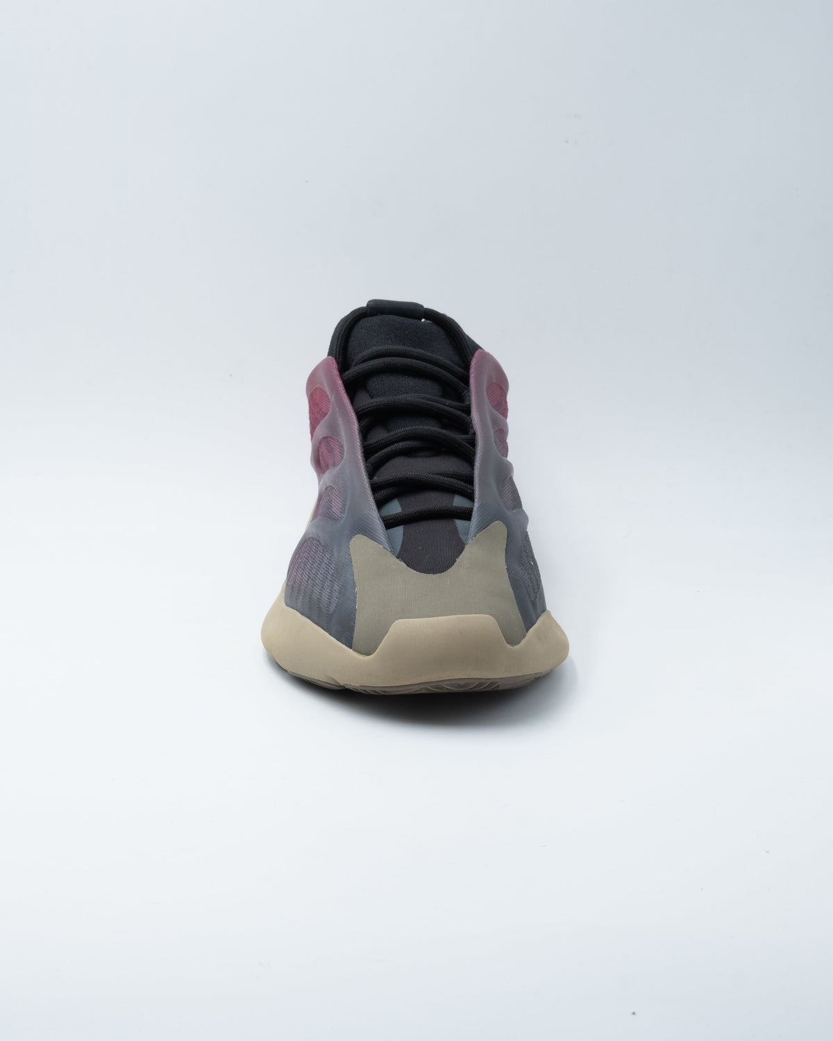 Adidas Yeezy 700 V3 Fade Carbon