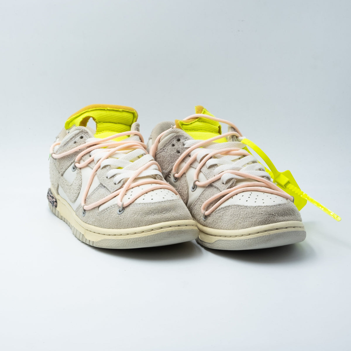 Nike Dunk Low x Off-White Lot 26