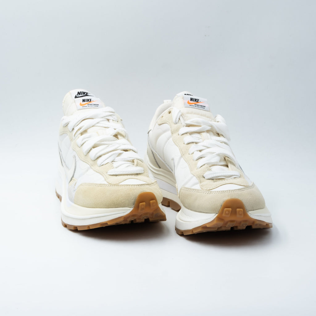 Nike Vaporwaffle sacai Sail Gum