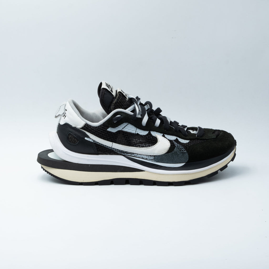 Nike Vaporwaffle Sacai Black White