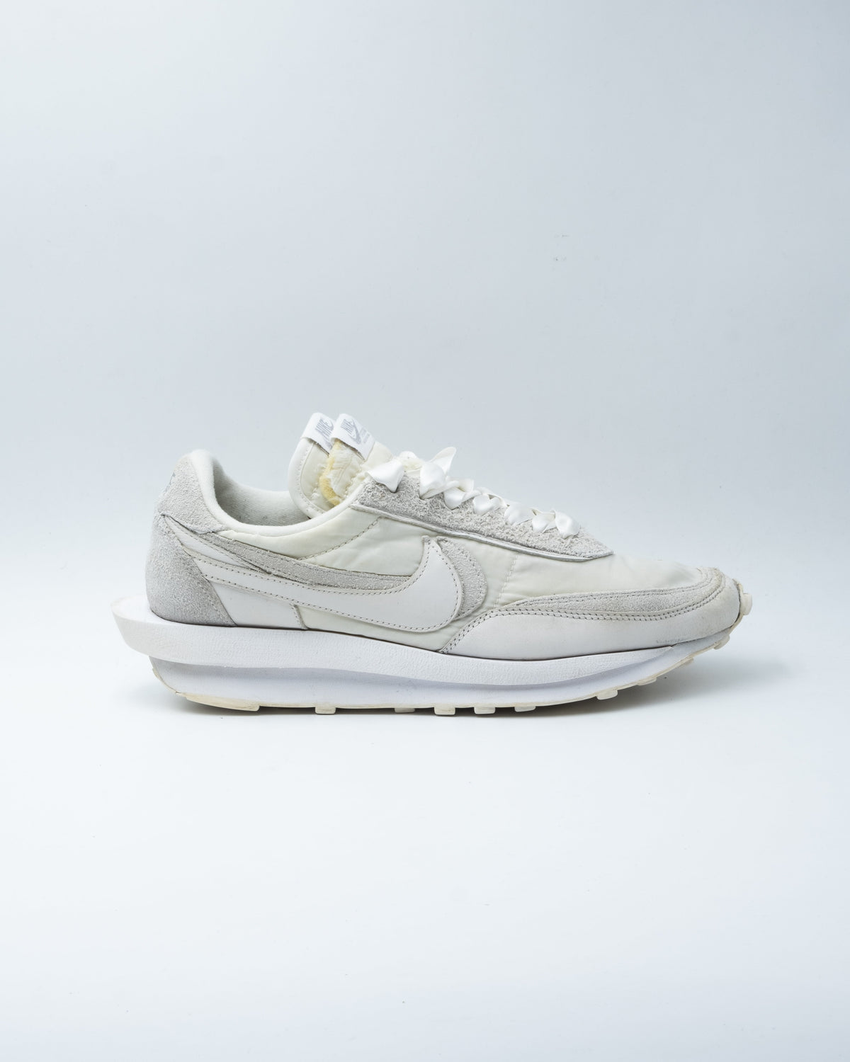 Nike LD Waffle sacai White Nylon