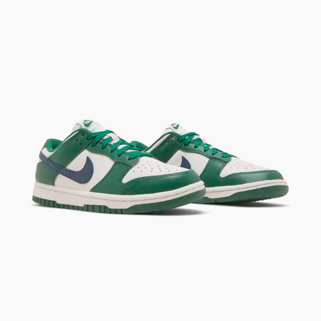 Nike Dunk Low Retro - Green - Navy Blue