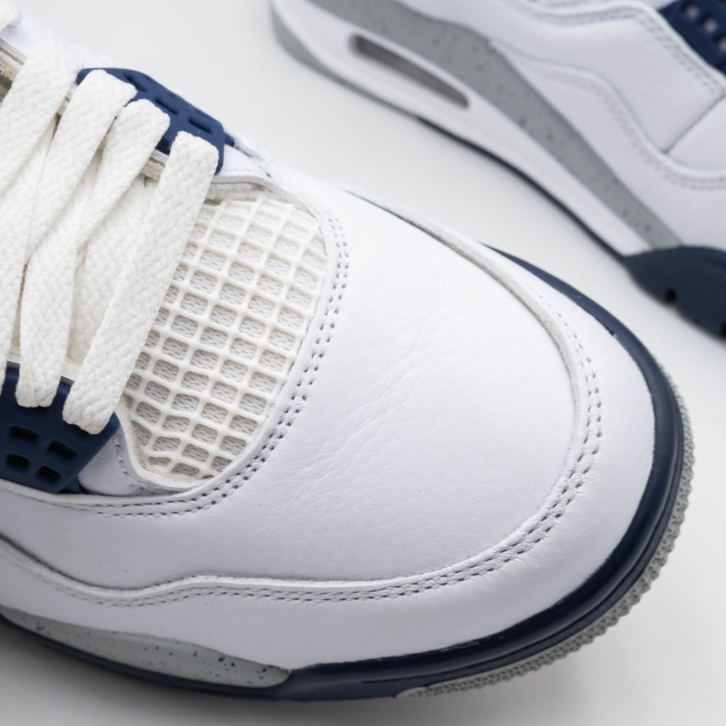 Air Jordan 4 Retro White Midnight Navy