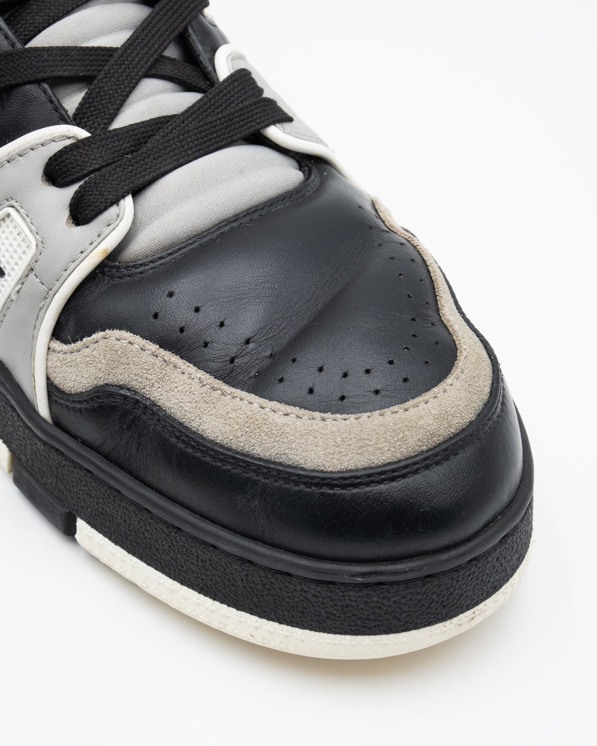 Louis Vuitton LV Trainer Black Grey