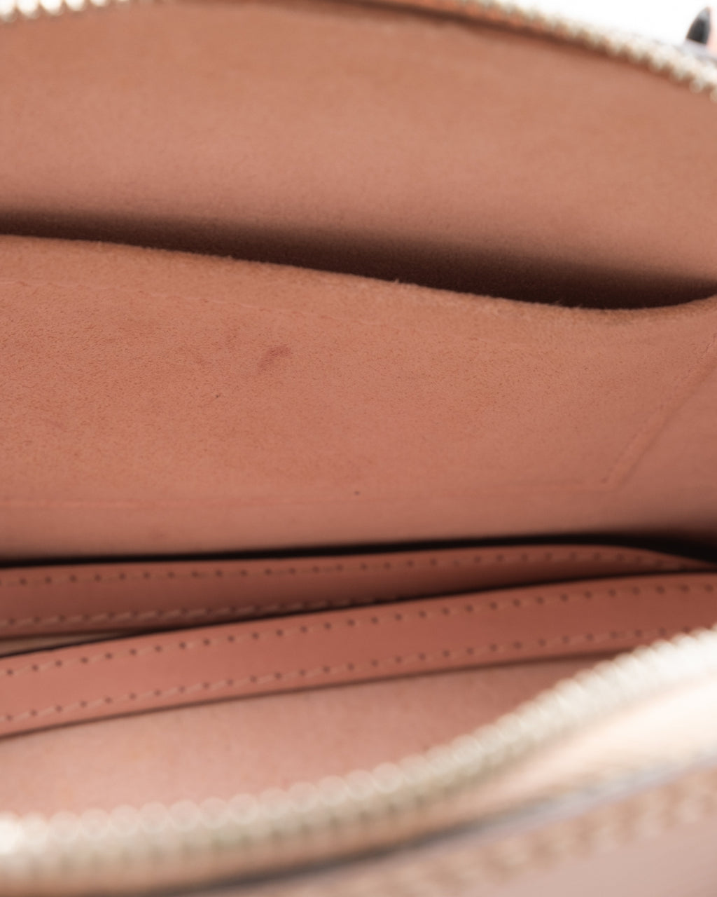 Louis Vuitton Sac à main Alma BB Epi Rose