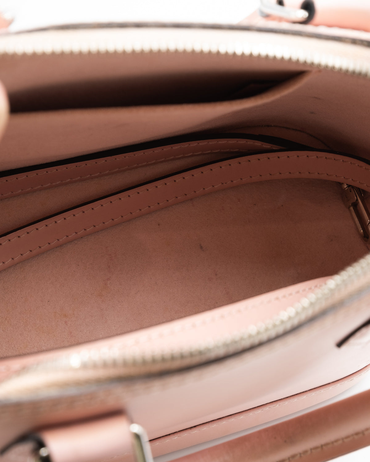 Louis Vuitton Sac à main Alma BB Epi Rose