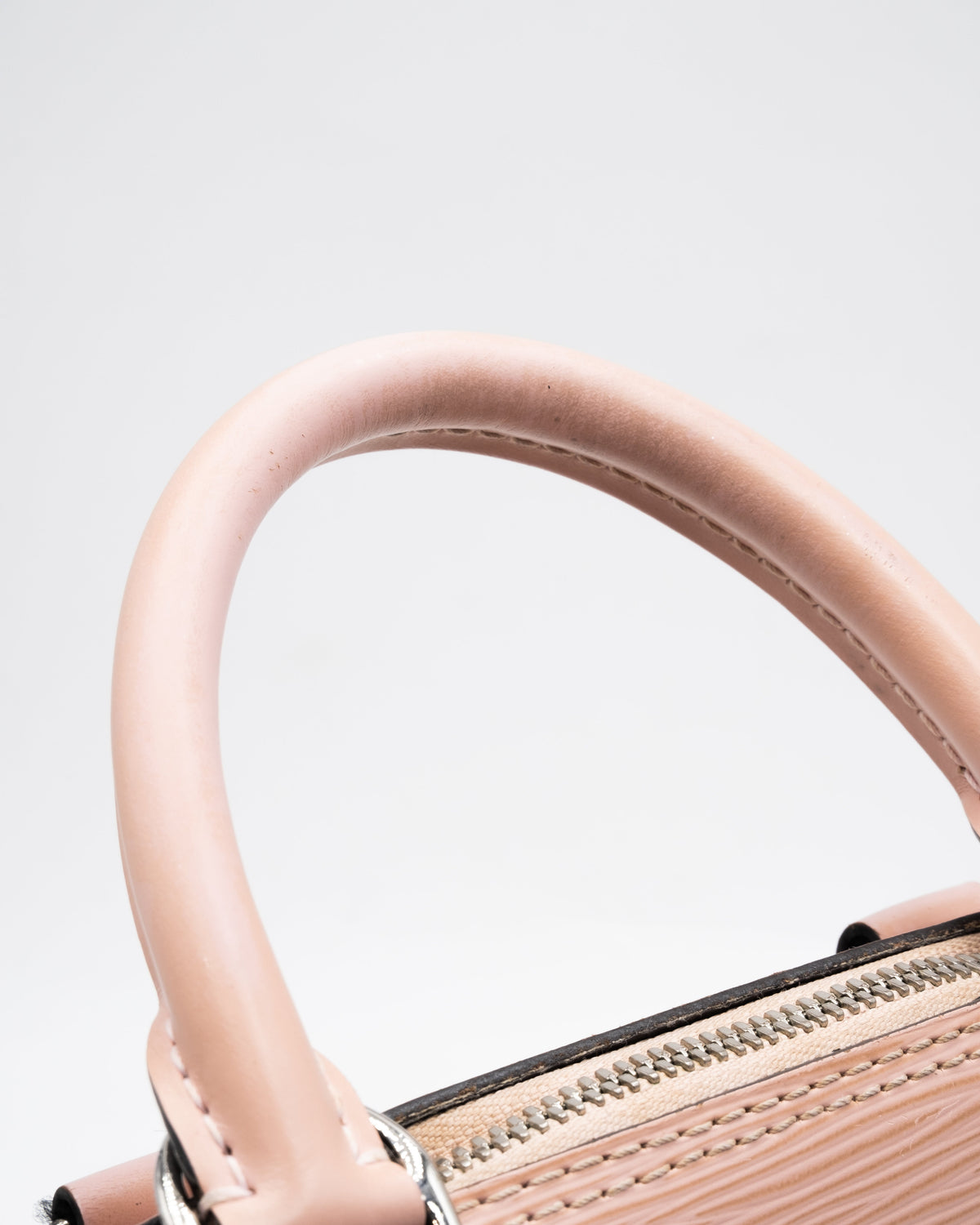 Louis Vuitton Sac à main Alma BB Epi Rose