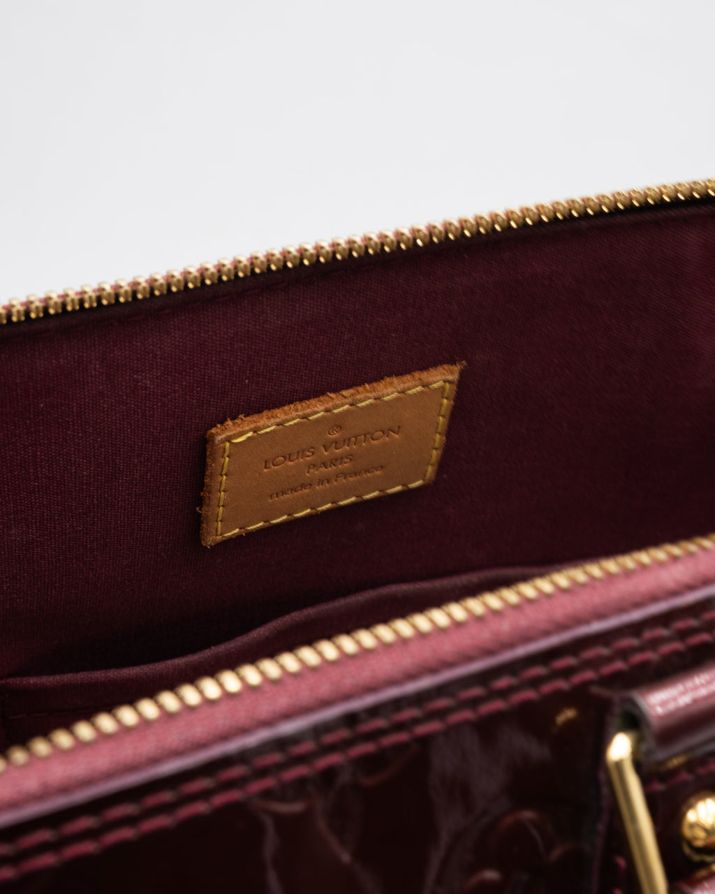 Louis Vuitton Sac à main Alma MM Vernis Aubergine