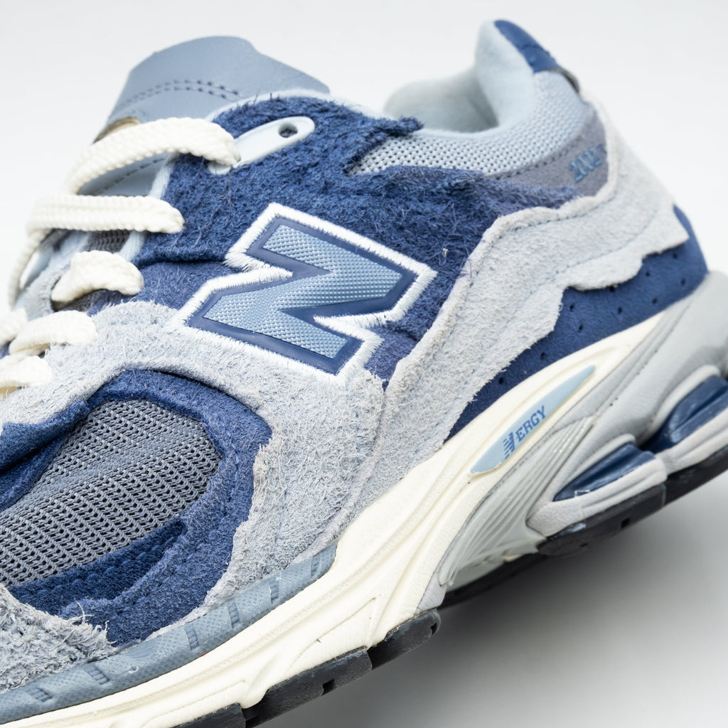 New Balance 2002R Protection Pack Light Arctic Grey Purple
