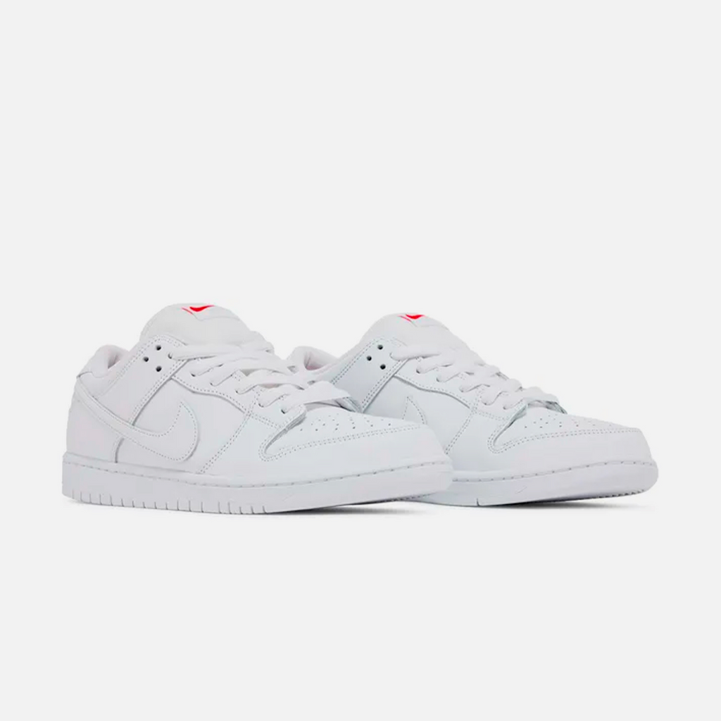 Nike SB Dunk Low Pro Triple White