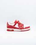 Trainer Red White