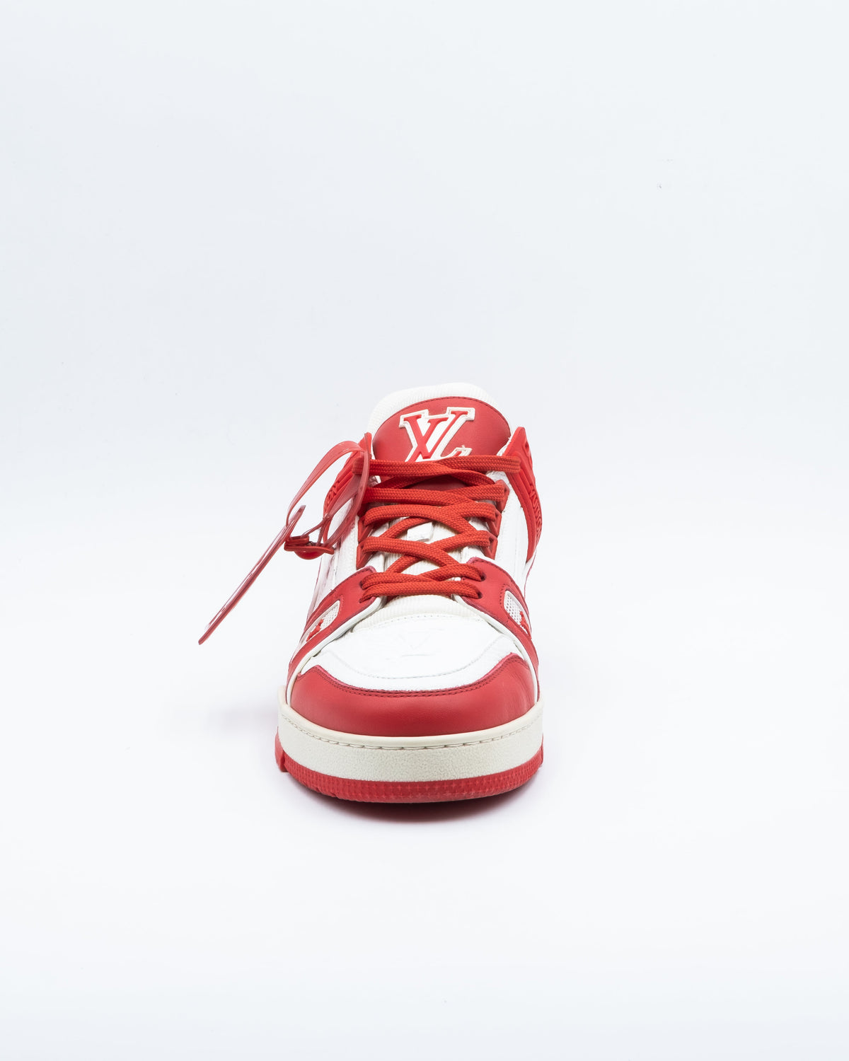 Trainer Red White