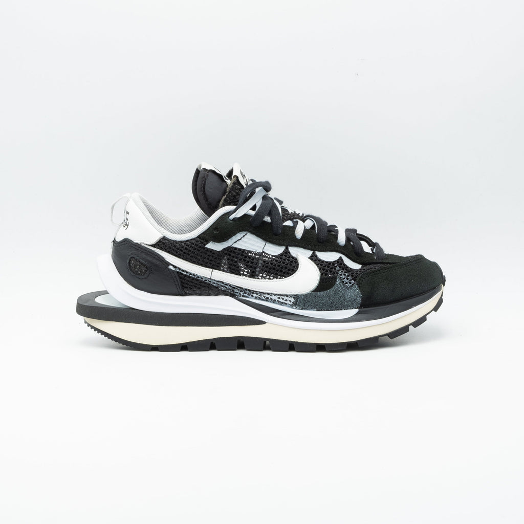 Nike Vaporwaffle Sacai Black White