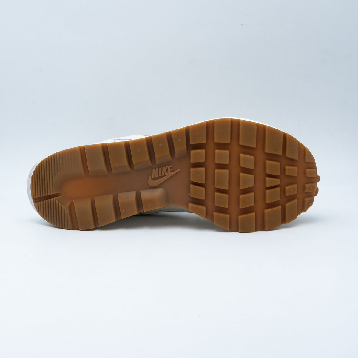 Nike Vaporwaffle sacai Sail Gum