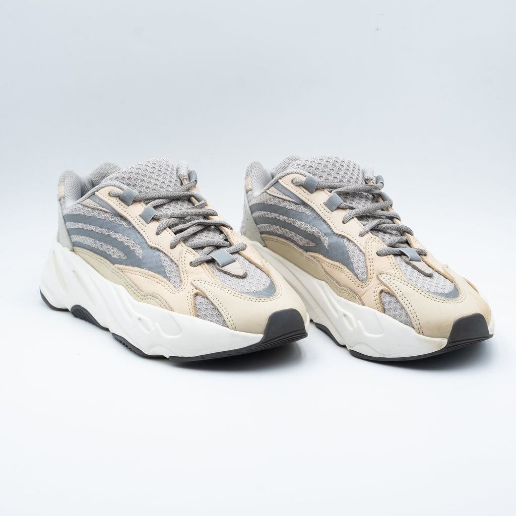 Adidas Yeezy Boost 700 V2 Cream