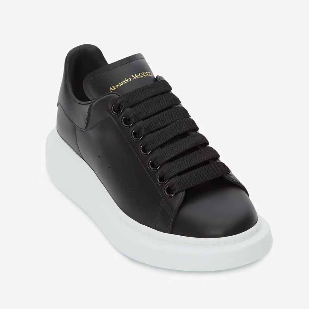 Alexander McQueen  Oversized Black
