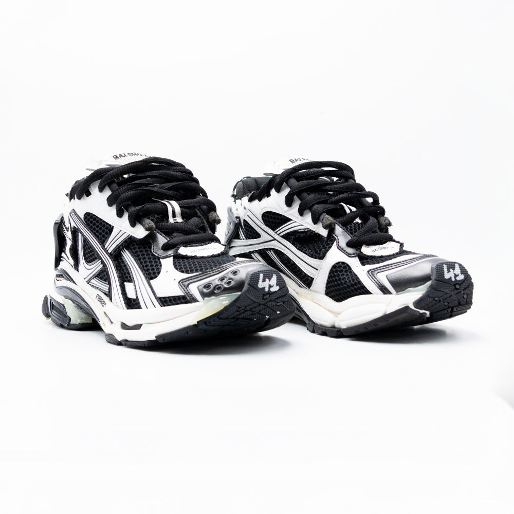 Balenciaga Runner Black White