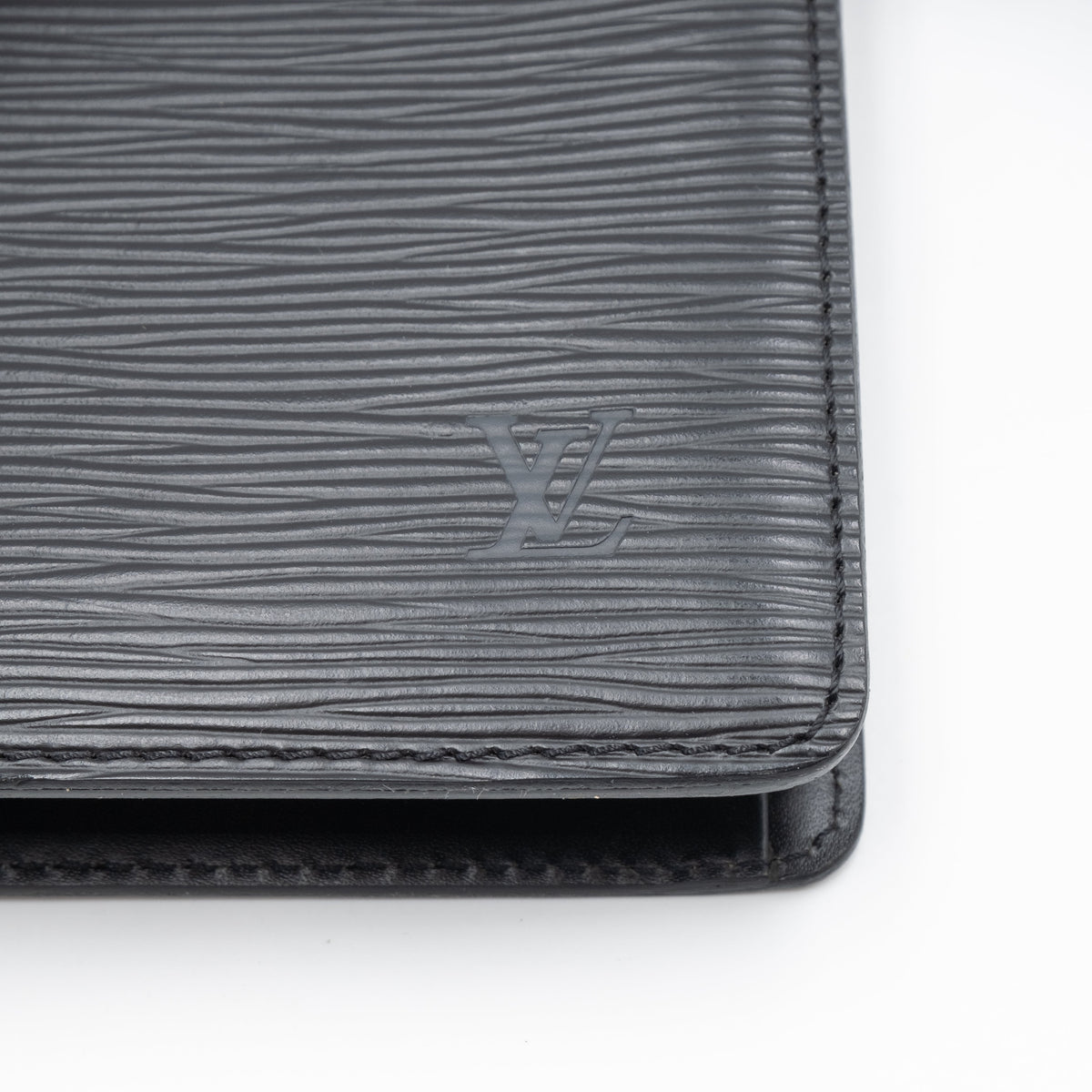 Louis Vuitton Pochette Cuir Epi Noir