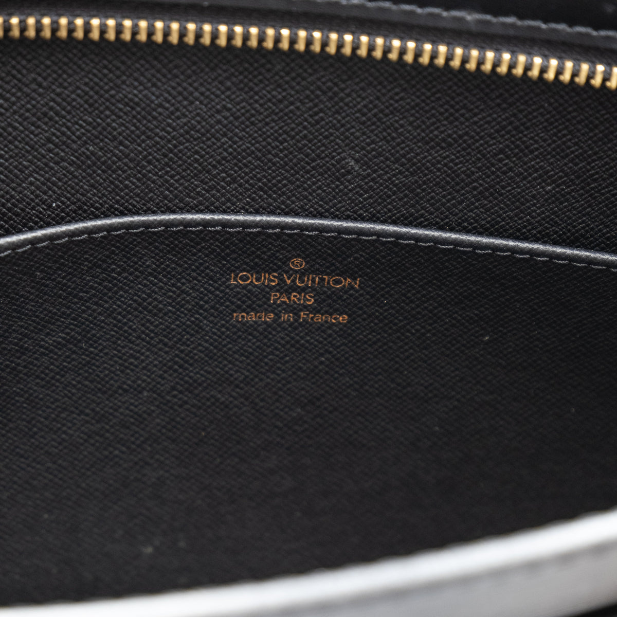 Louis Vuitton Pochette Cuir Epi Noir