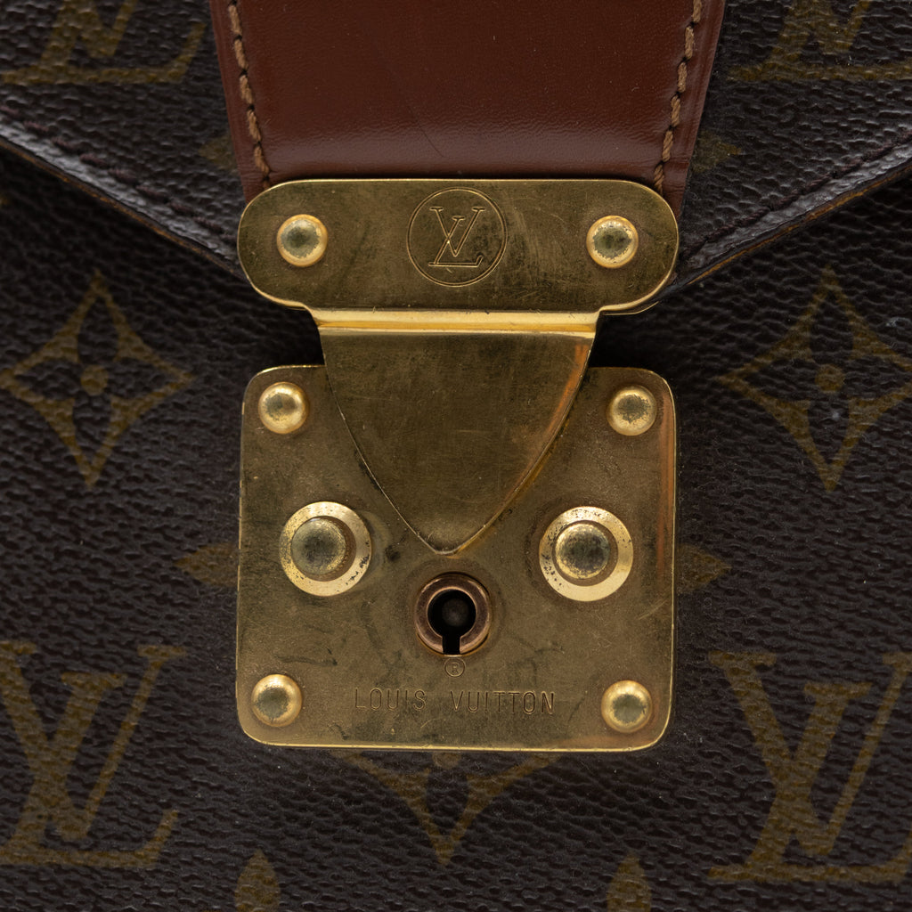 Louis Vuitton Pochette Serviette Ambassador Monogram Marron