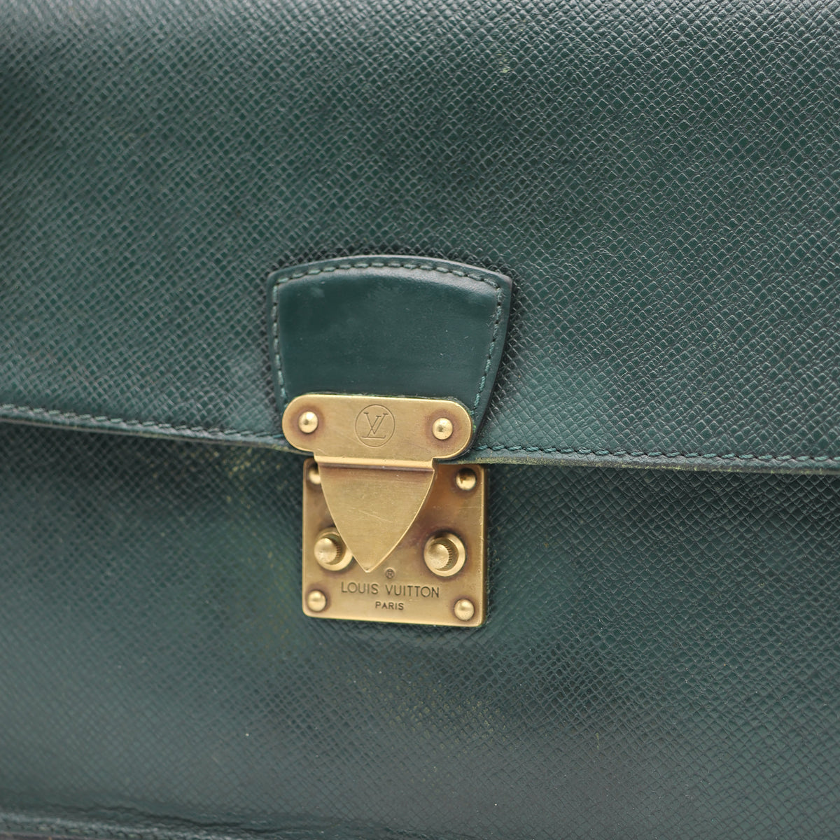 Louis Vuitton Pochette Taiga Cuir Epi Vert